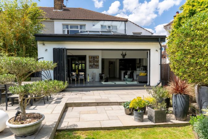 Bi-Folding Doors That Will Totally Change Your House